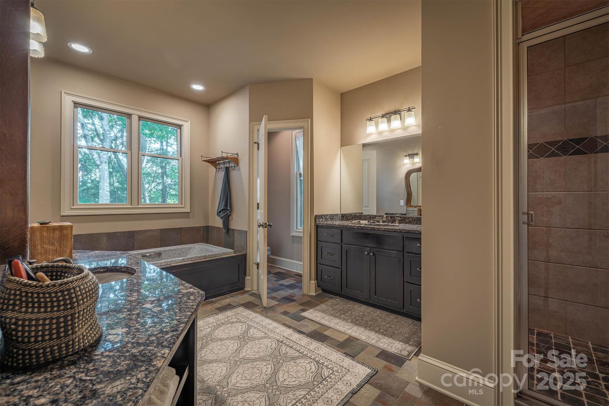 1831 Sandy Cove Drive Property Photo 29