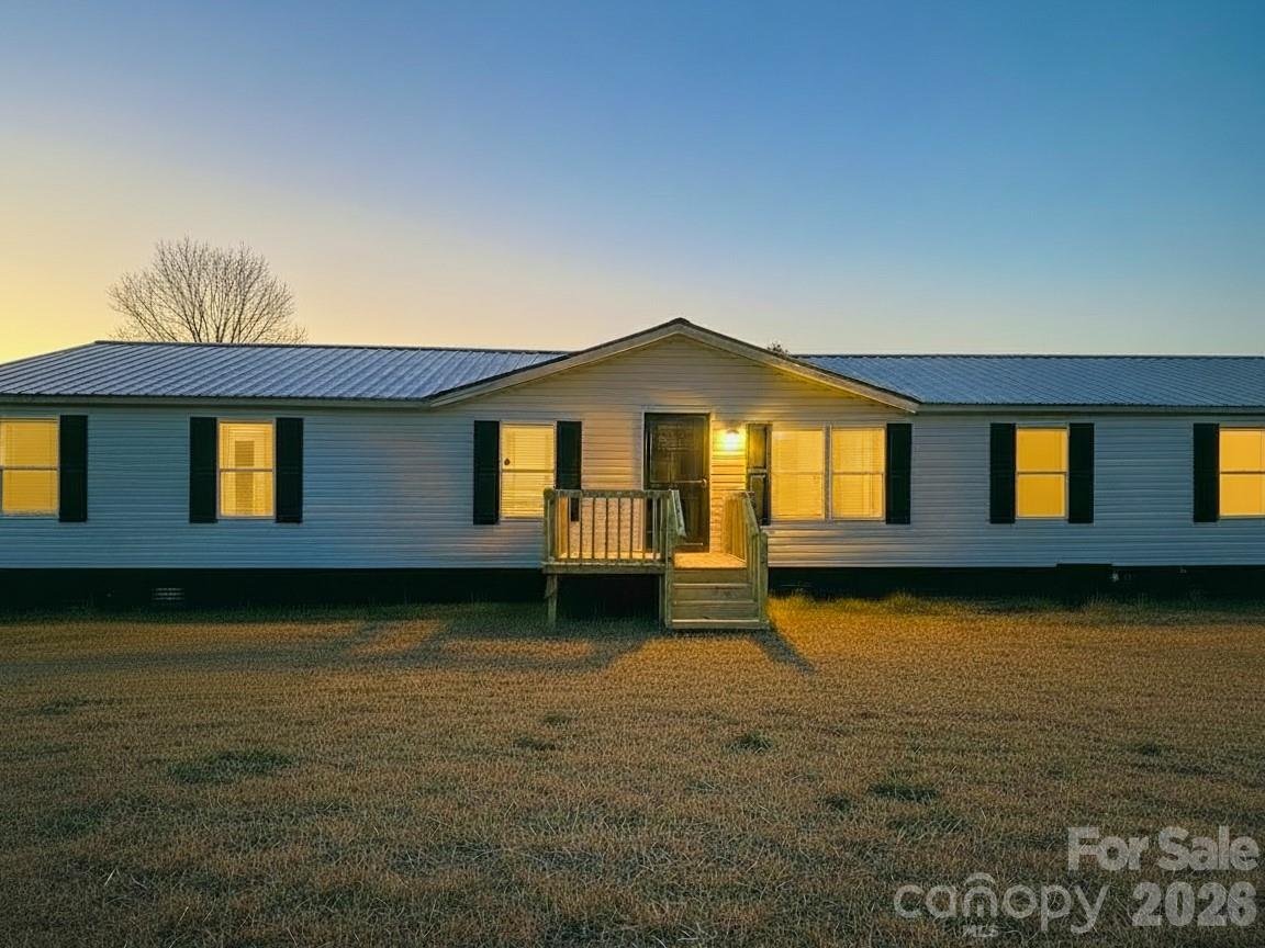 2976 Stephens Road Property Photo 4
