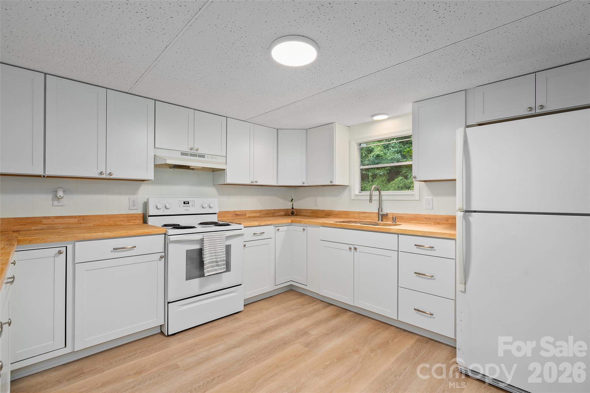 67 Quartz Lane Property Photo 1