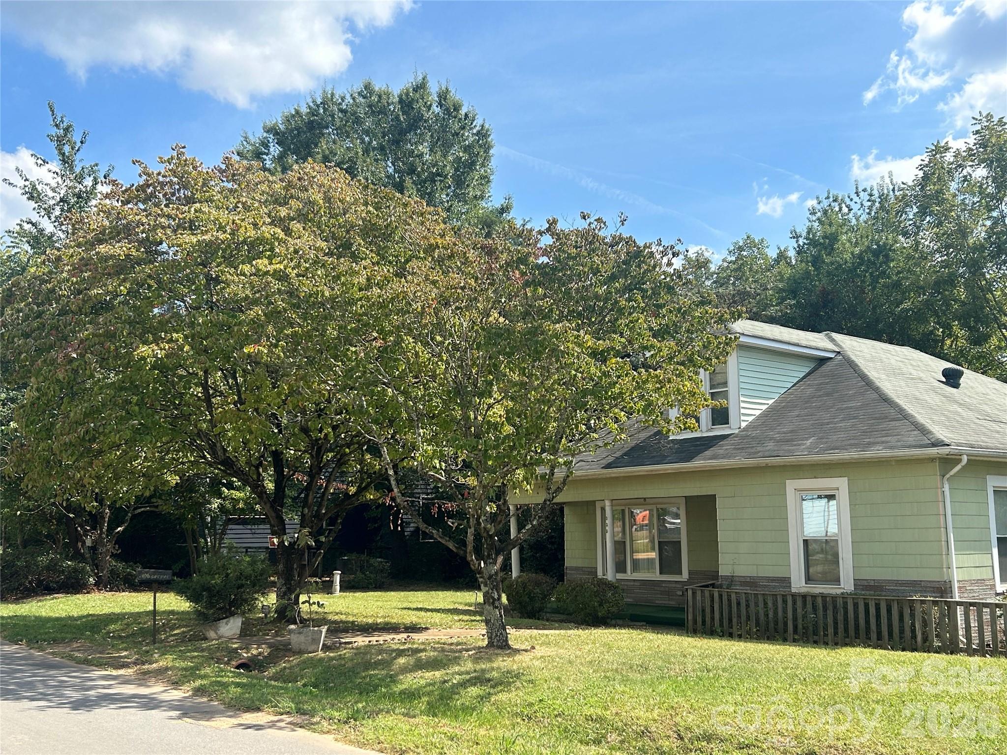 335 Catawba Avenue Property Photo 2