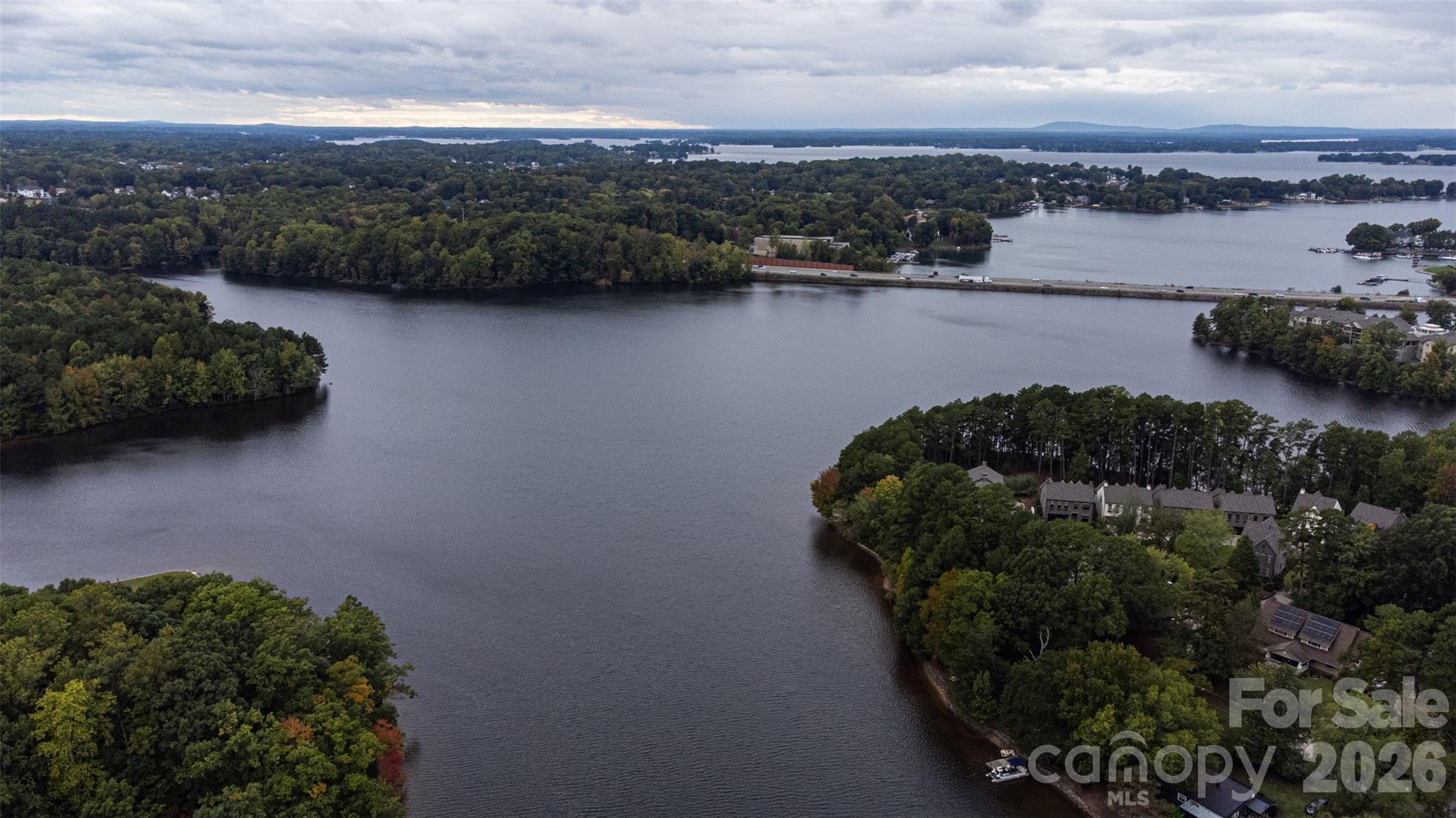 335 Catawba Avenue Property Photo 11