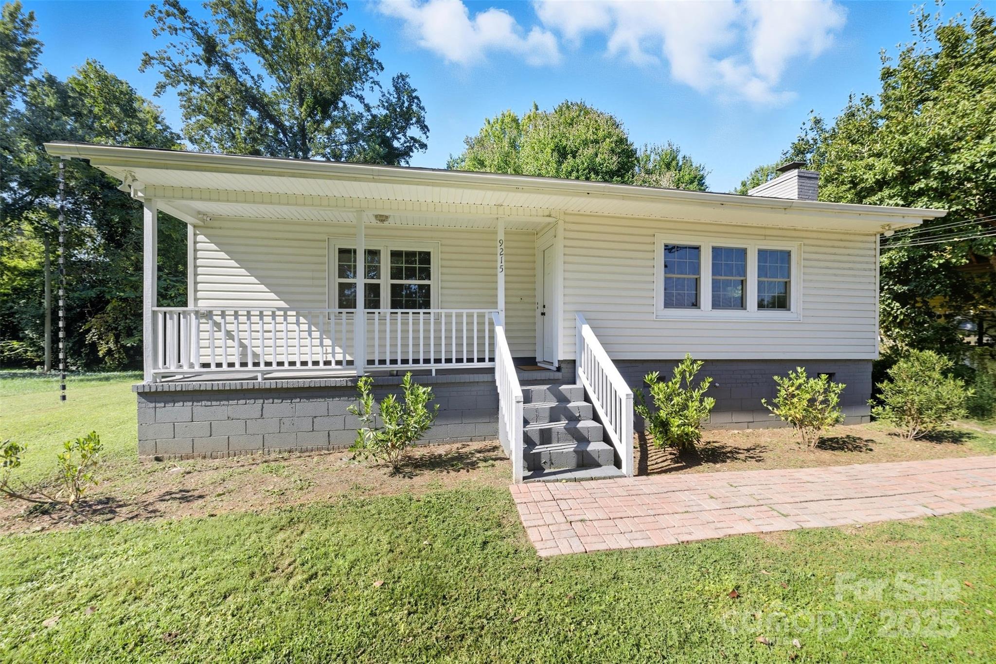 9215 Old Moores Chapel Road Property Photo 1