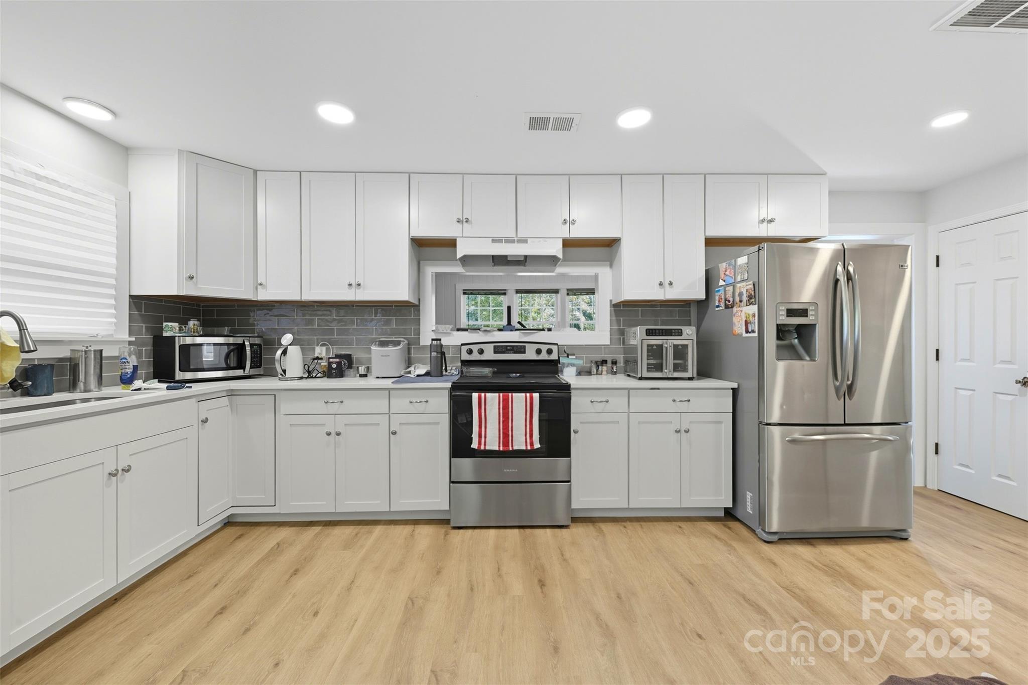 9215 Old Moores Chapel Road Property Photo 6