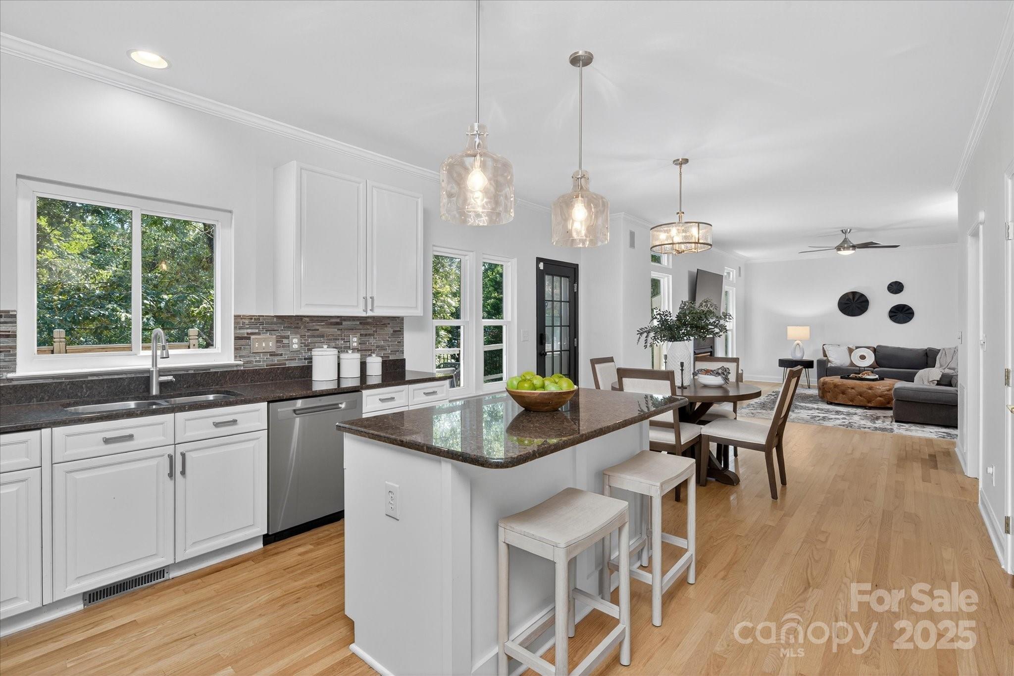 209 Whitegrove Drive Property Photo 9