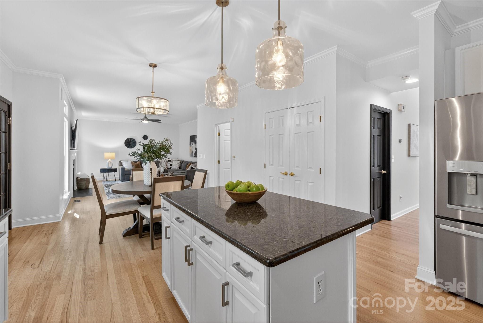 209 Whitegrove Drive Property Photo 12