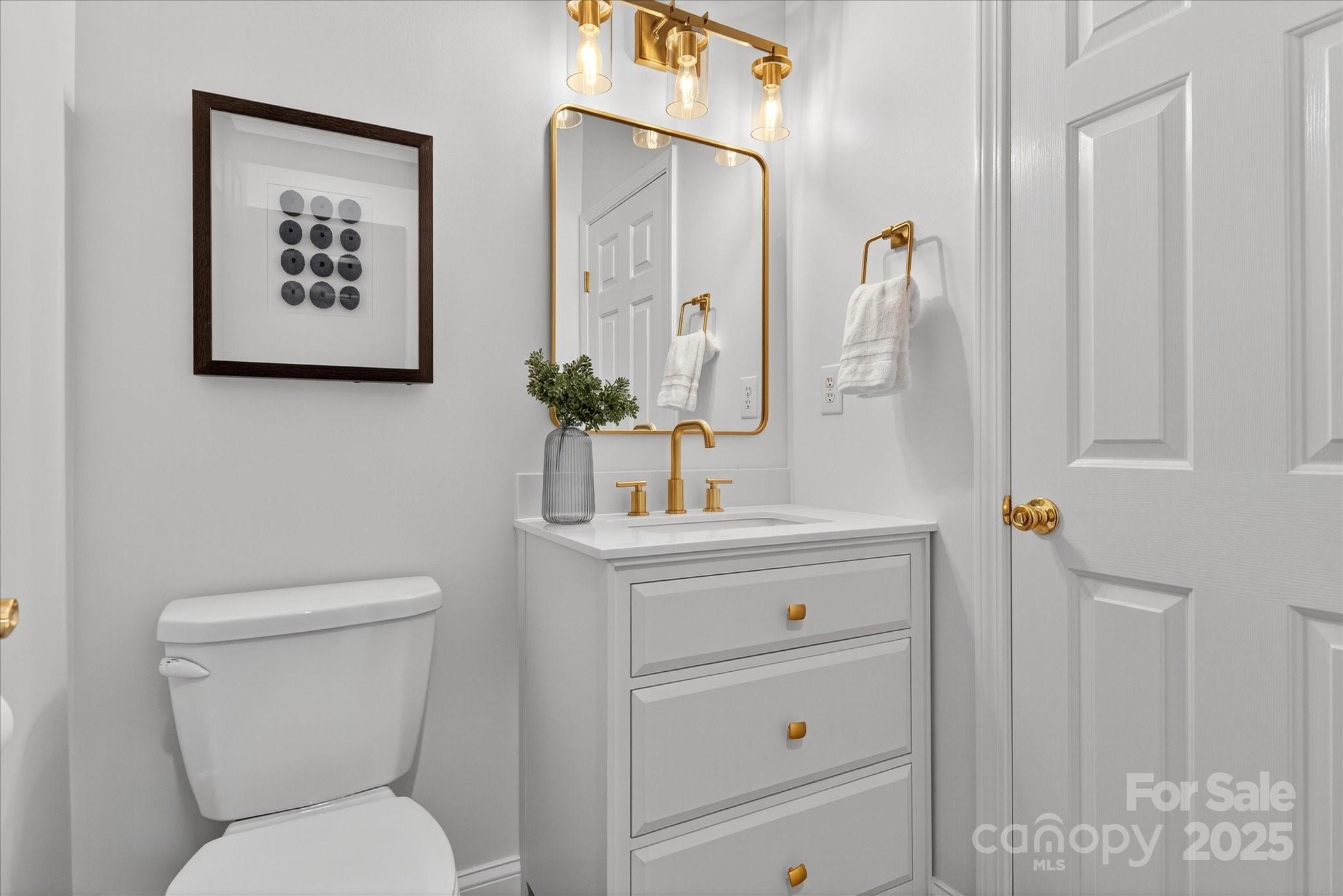 209 Whitegrove Drive Property Photo 22