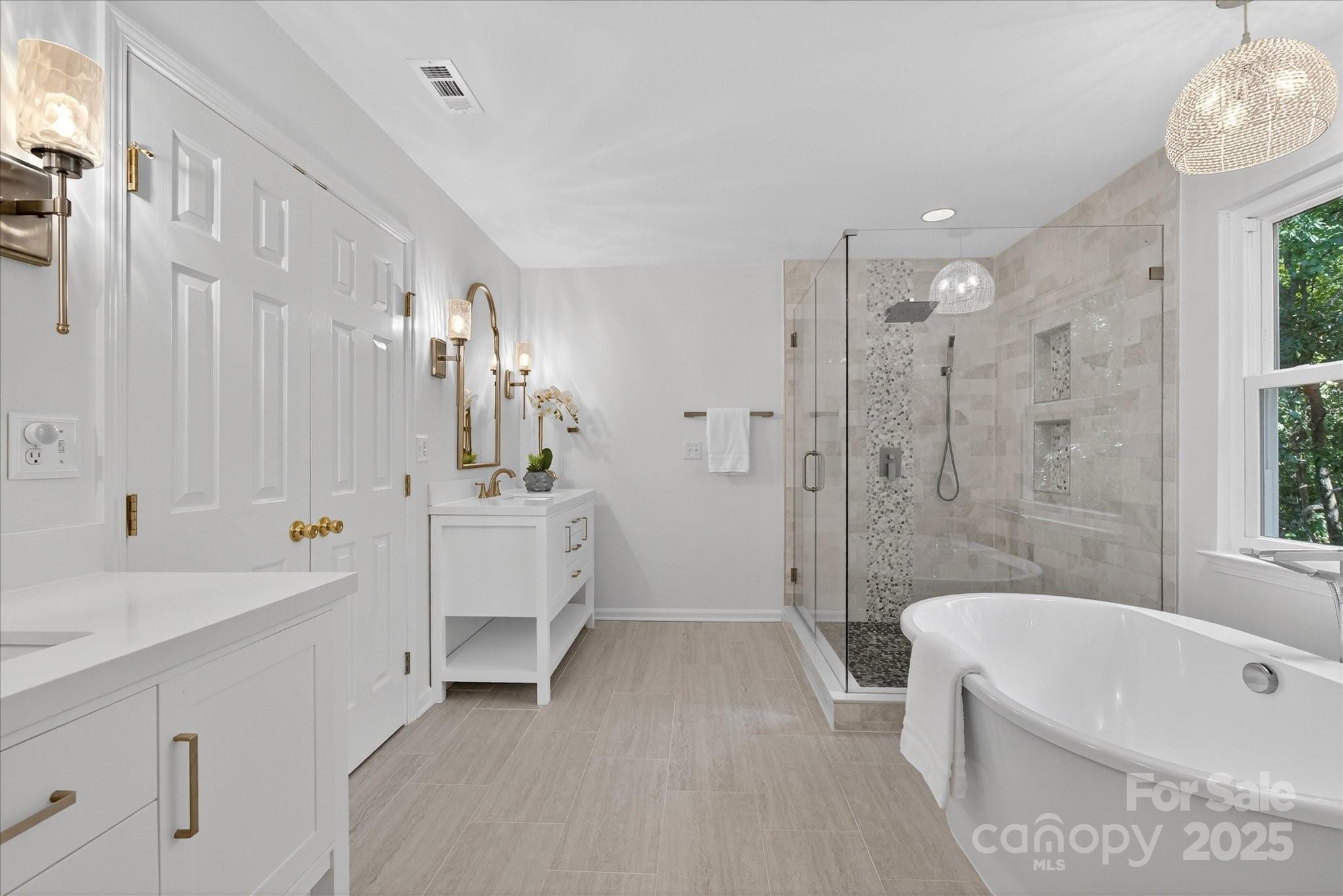 209 Whitegrove Drive Property Photo 26