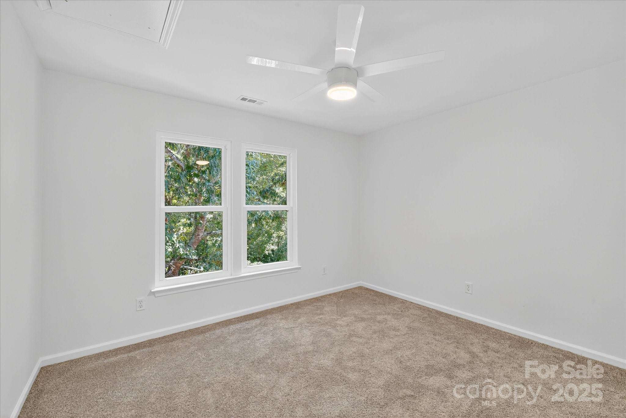 209 Whitegrove Drive Property Photo 28