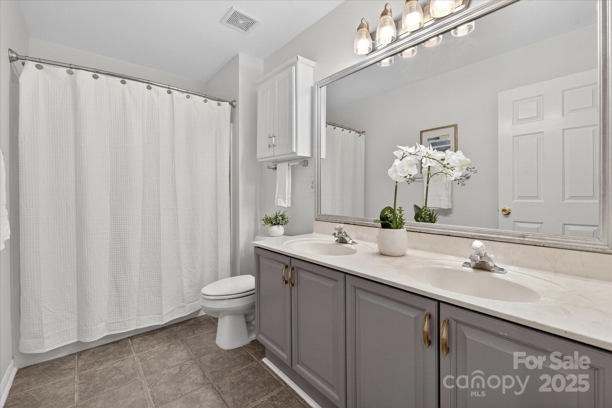 209 Whitegrove Drive Property Photo 29