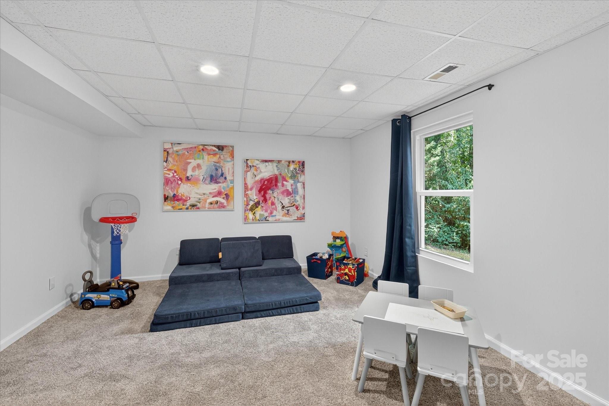 209 Whitegrove Drive Property Photo 36