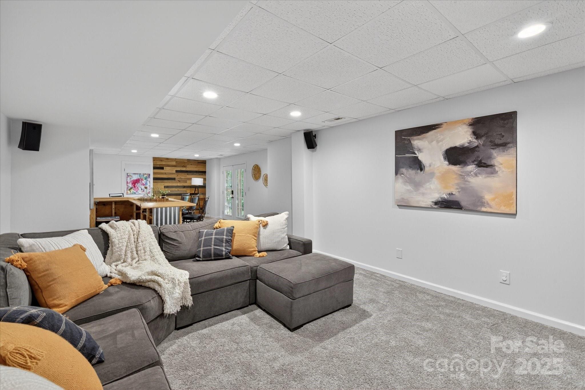 209 Whitegrove Drive Property Photo 40