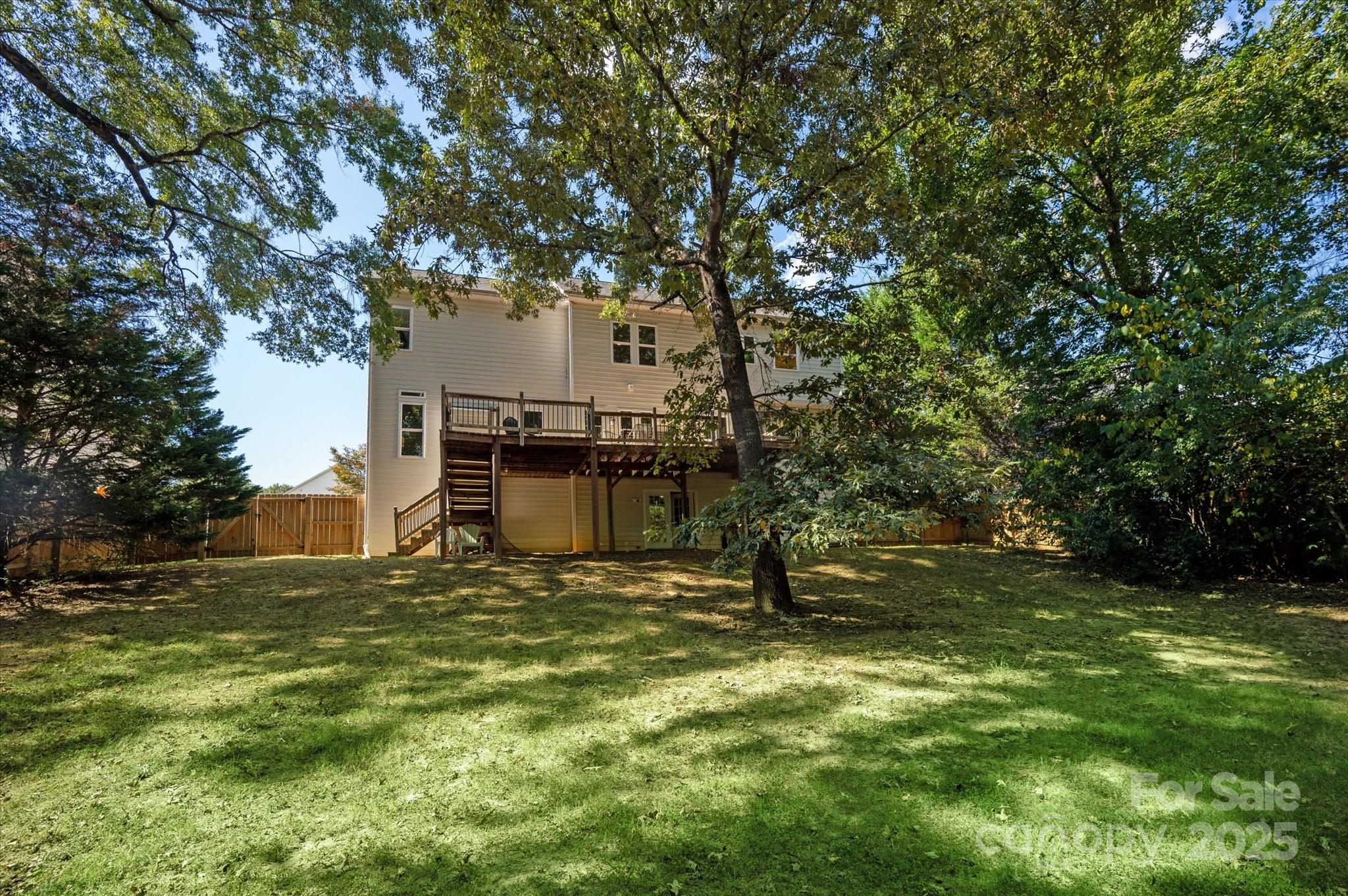 209 Whitegrove Drive Property Photo 44