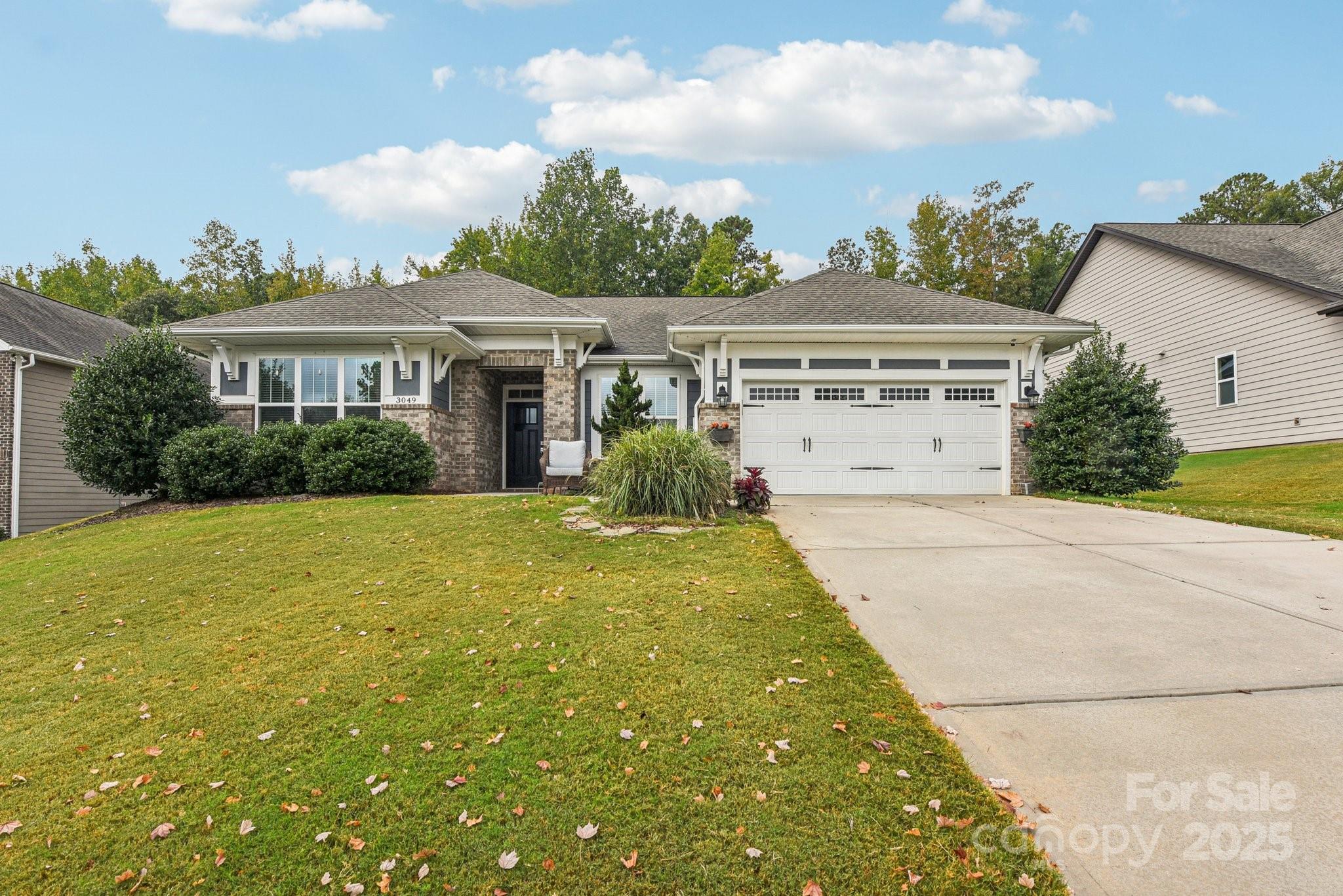 3049 Carriage Oak Way Property Photo 1