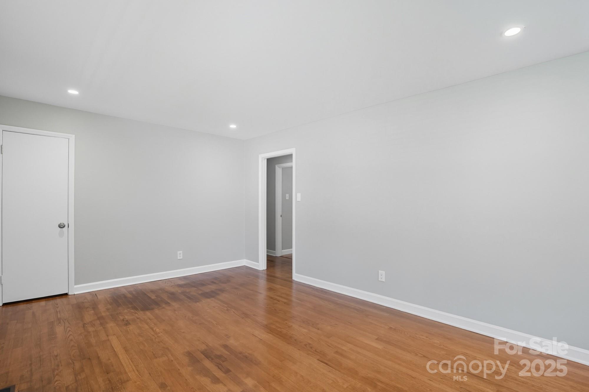 822 Yuma Street Property Photo 13