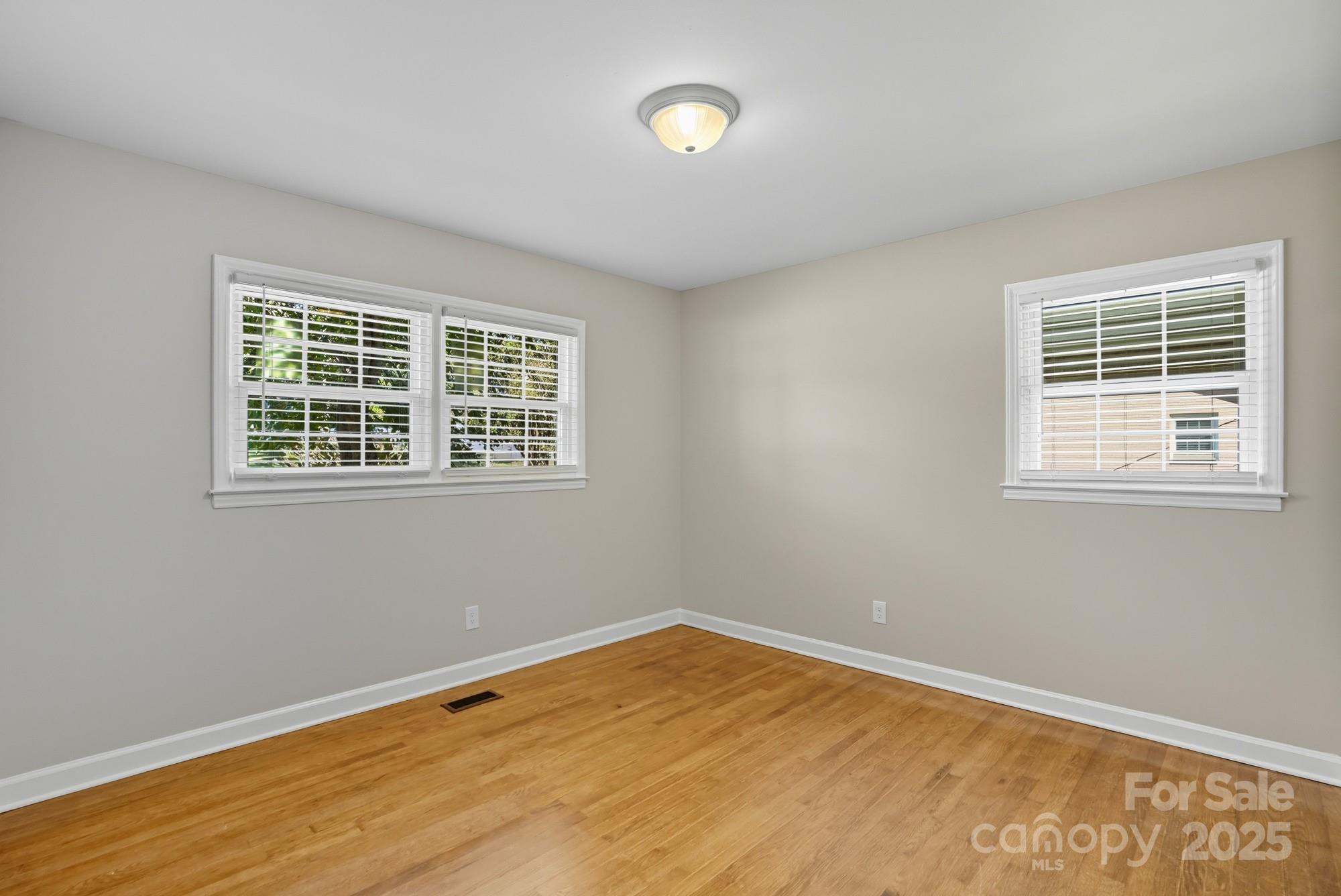 822 Yuma Street Property Photo 18