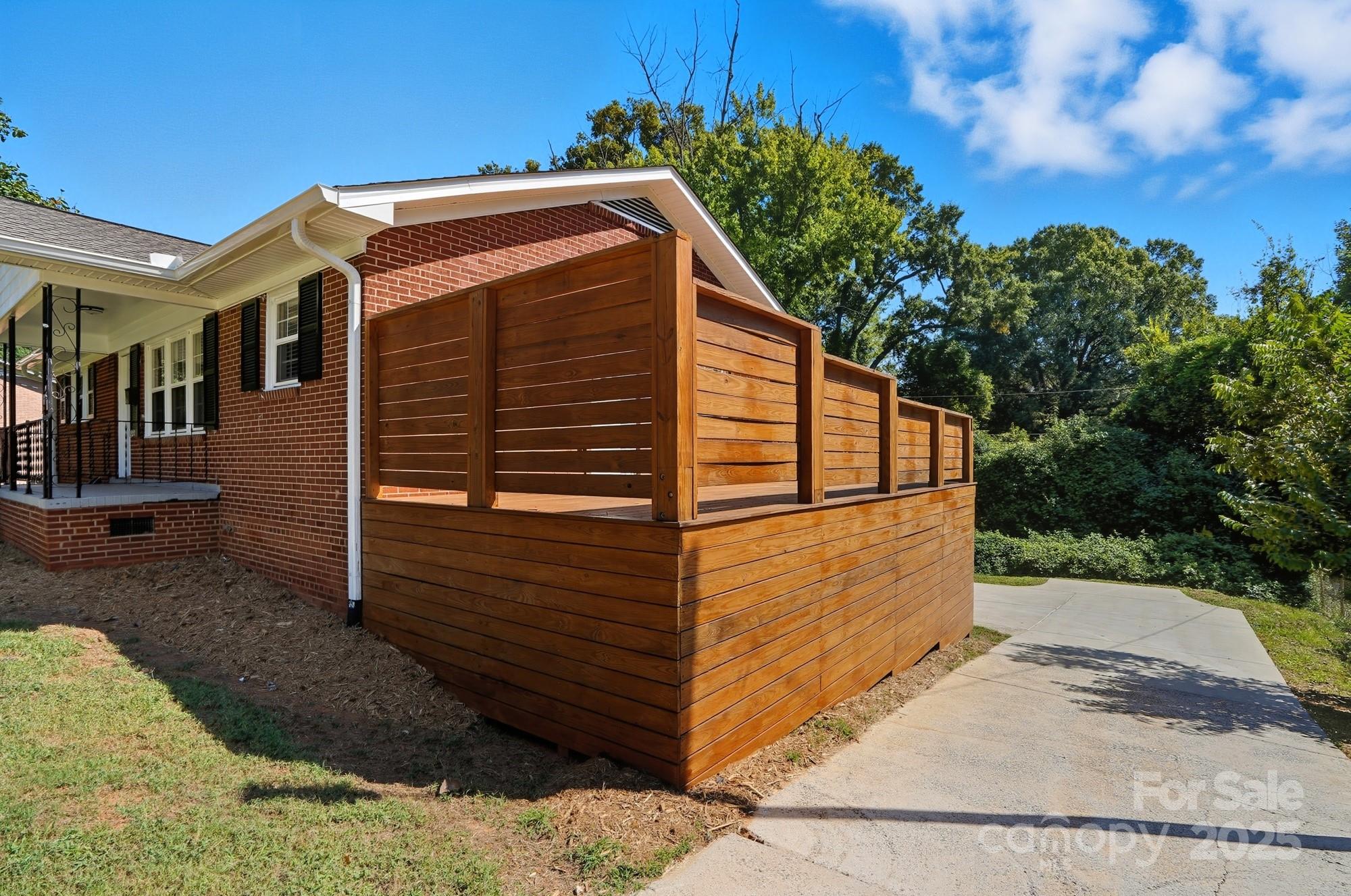 822 Yuma Street Property Photo 44