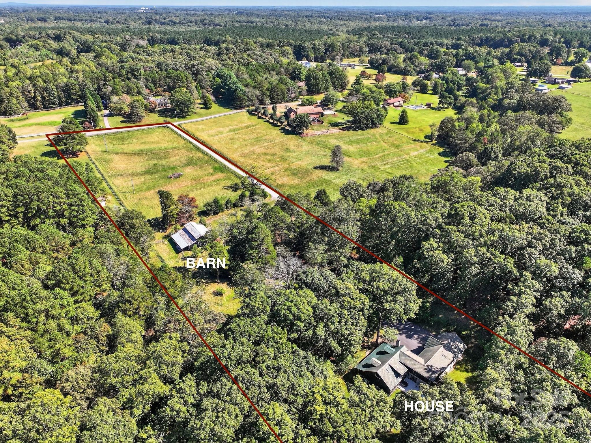 173 Backcreek Lane Property Photo 4