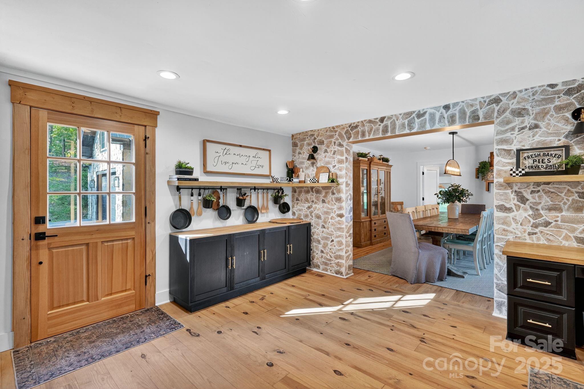 173 Backcreek Lane Property Photo 17