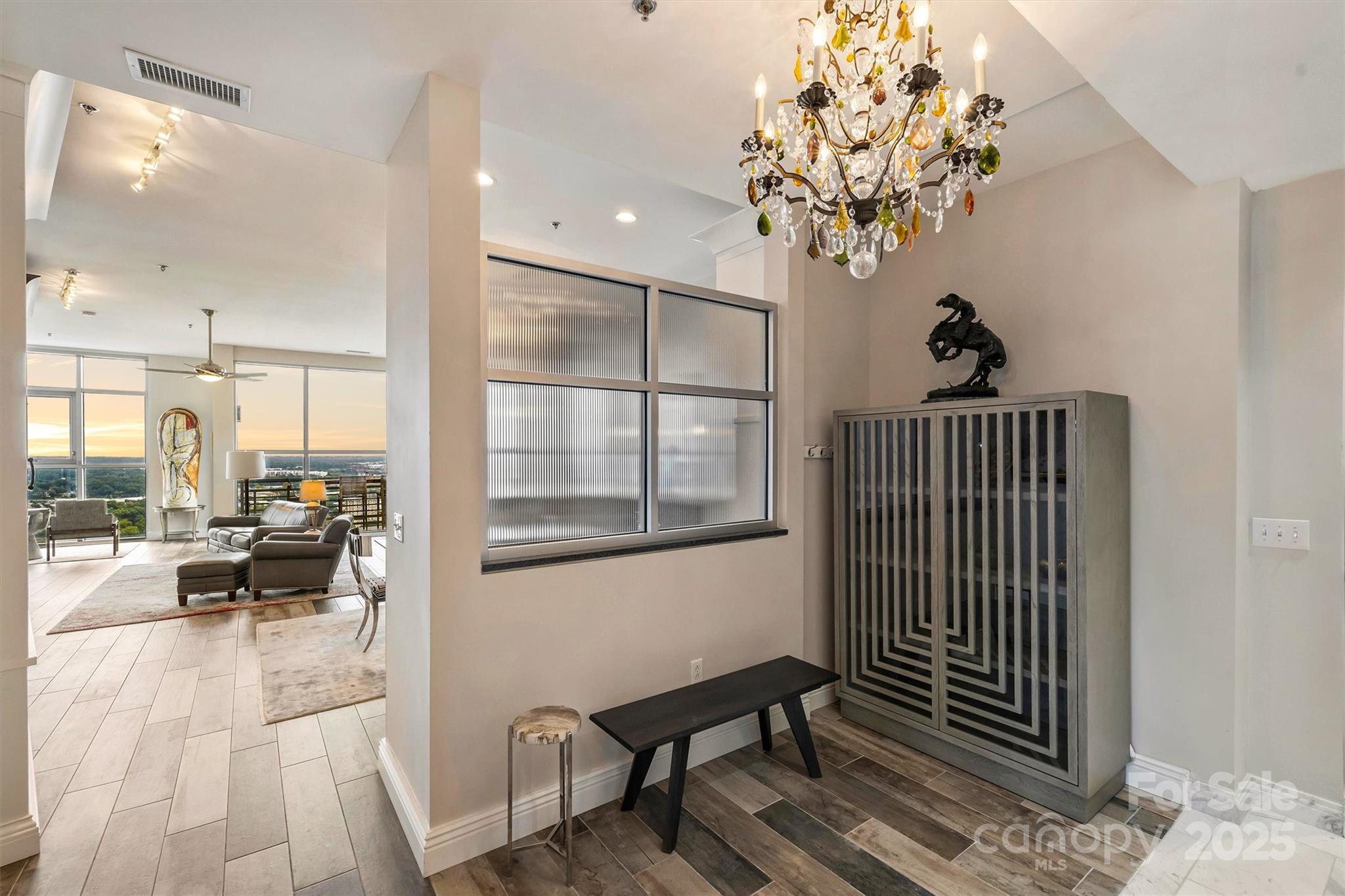 333 W Trade Street 2704 Property Photo 3