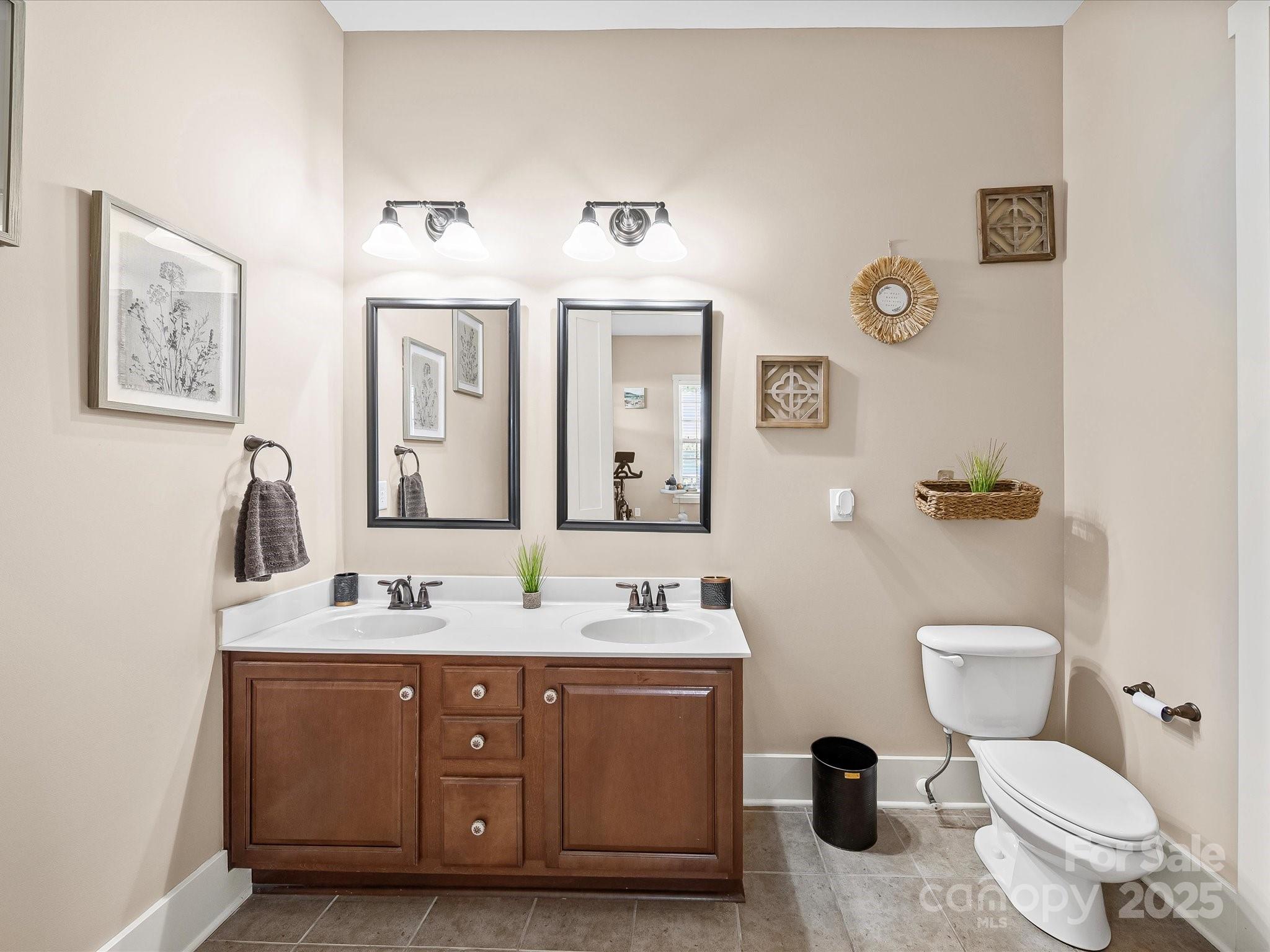 28117 Egrets Court Property Photo 16