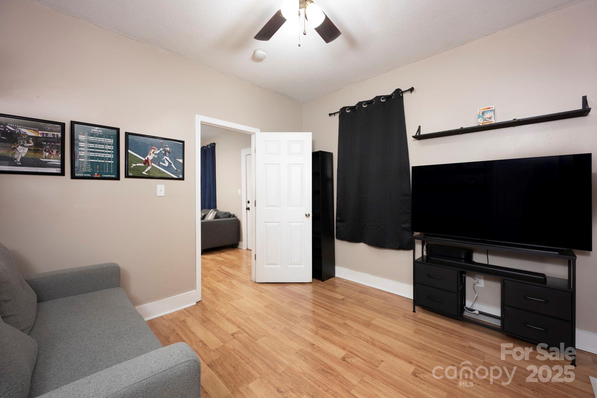 301 S Spruce Street Property Photo 13