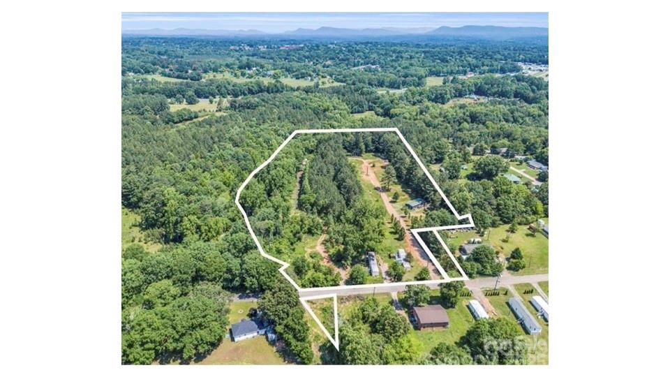 162 Lancaster Drive Property Photo 1