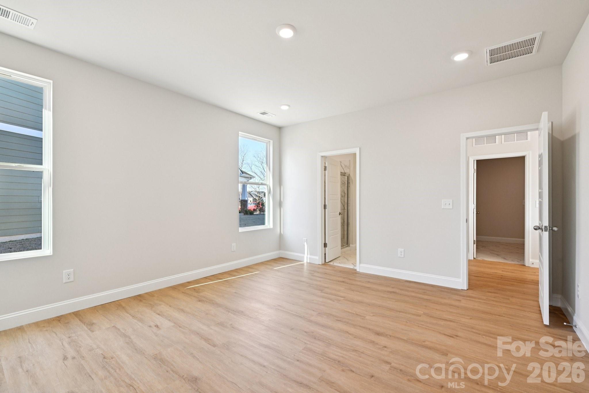 612 Banter Lane 32 Property Photo 17