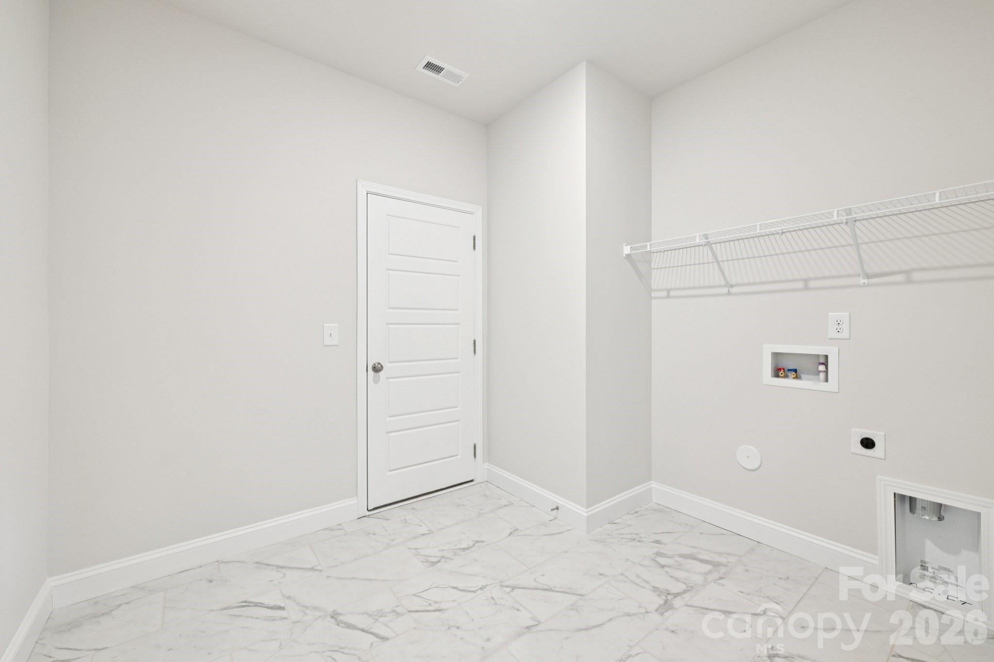 612 Banter Lane 32 Property Photo 18