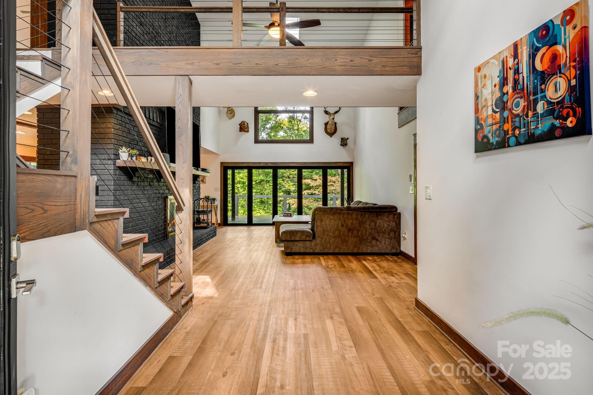 131 Jonadel Court Property Photo 6