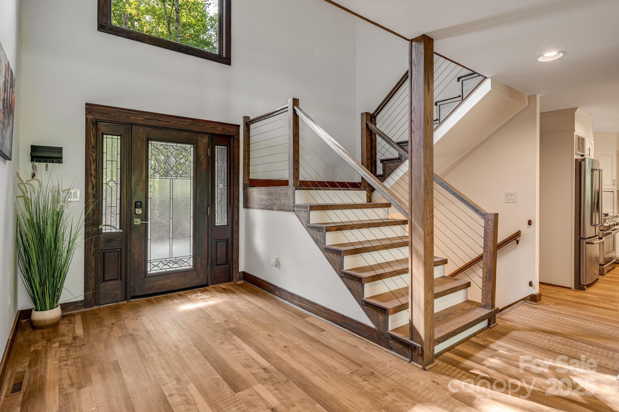 131 Jonadel Court Property Photo 7