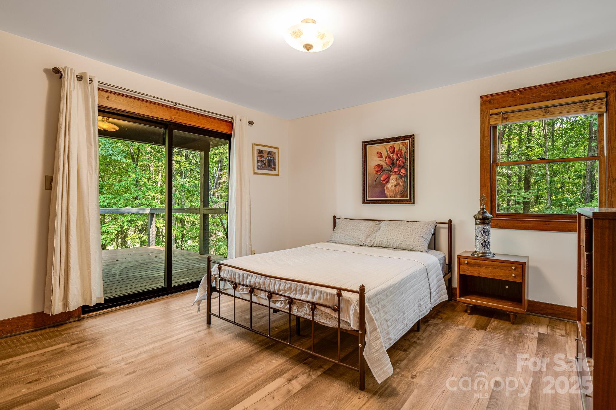 131 Jonadel Court Property Photo 21