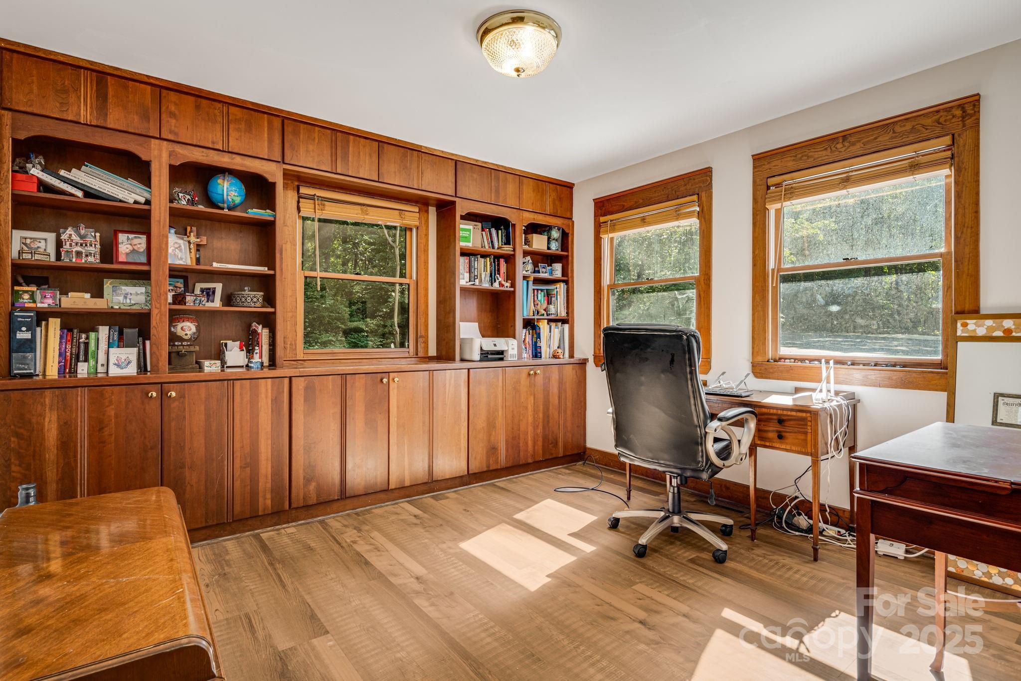 131 Jonadel Court Property Photo 23