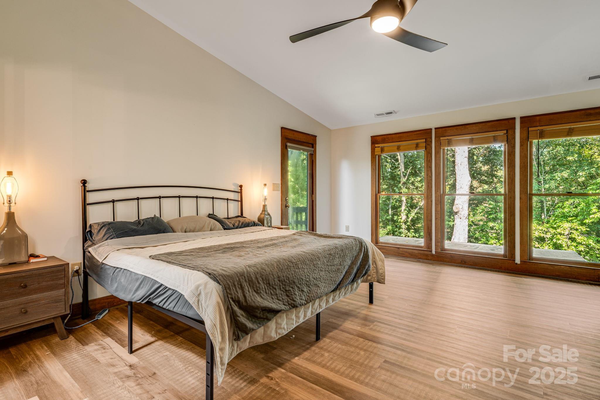 131 Jonadel Court Property Photo 24