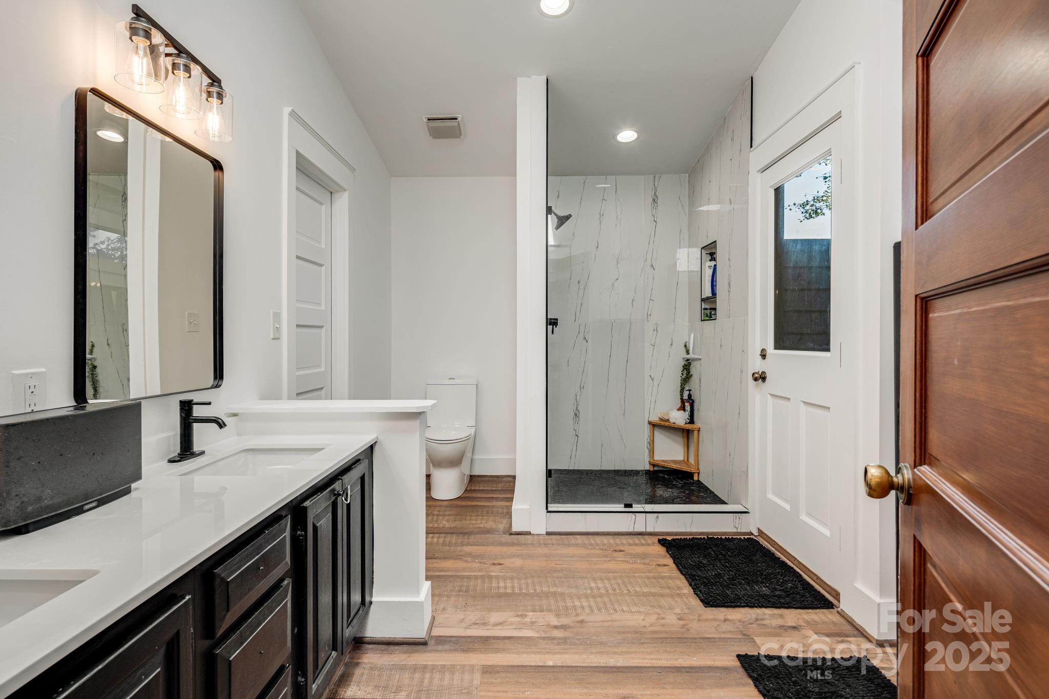 131 Jonadel Court Property Photo 26