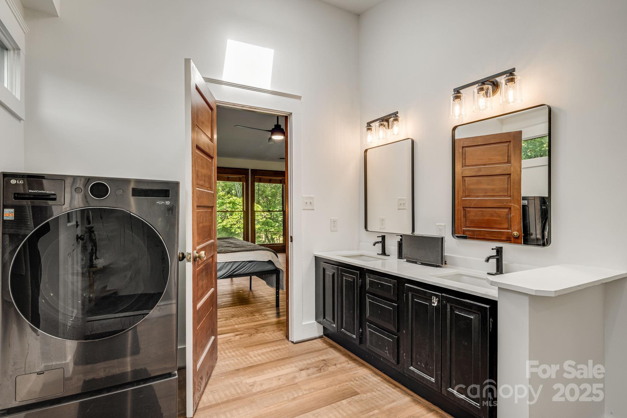 131 Jonadel Court Property Photo 27