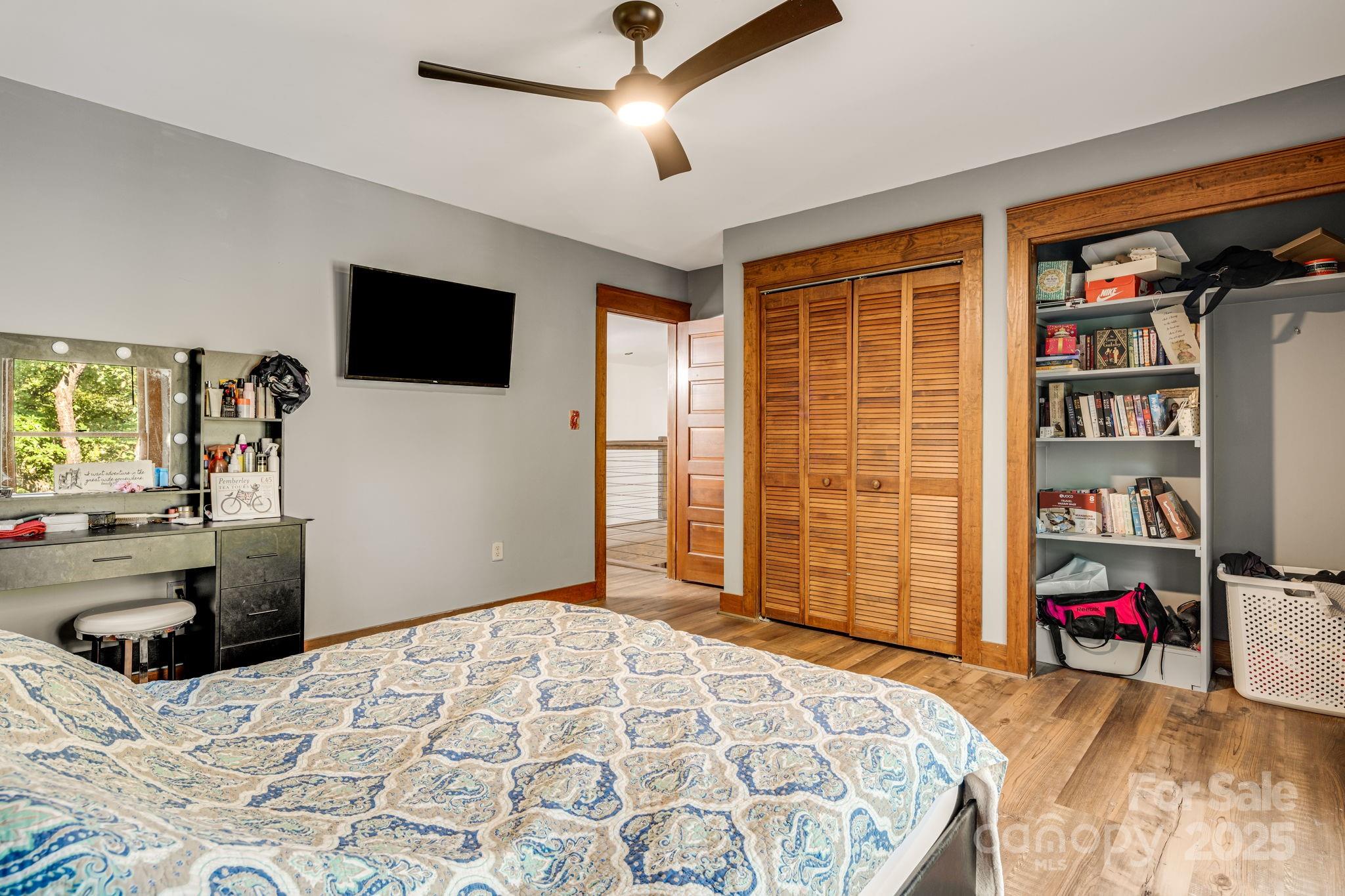 131 Jonadel Court Property Photo 34