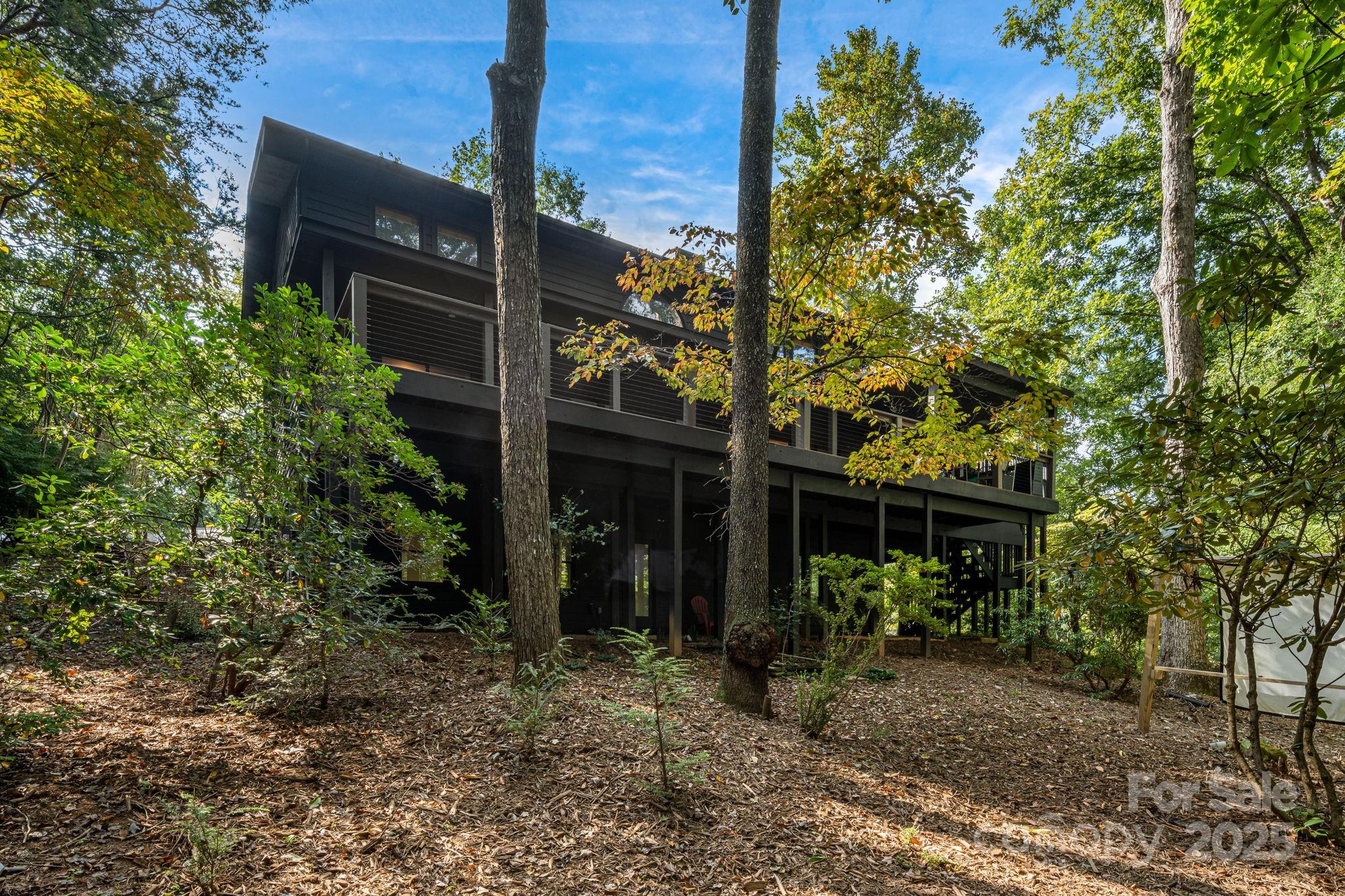 131 Jonadel Court Property Photo 43