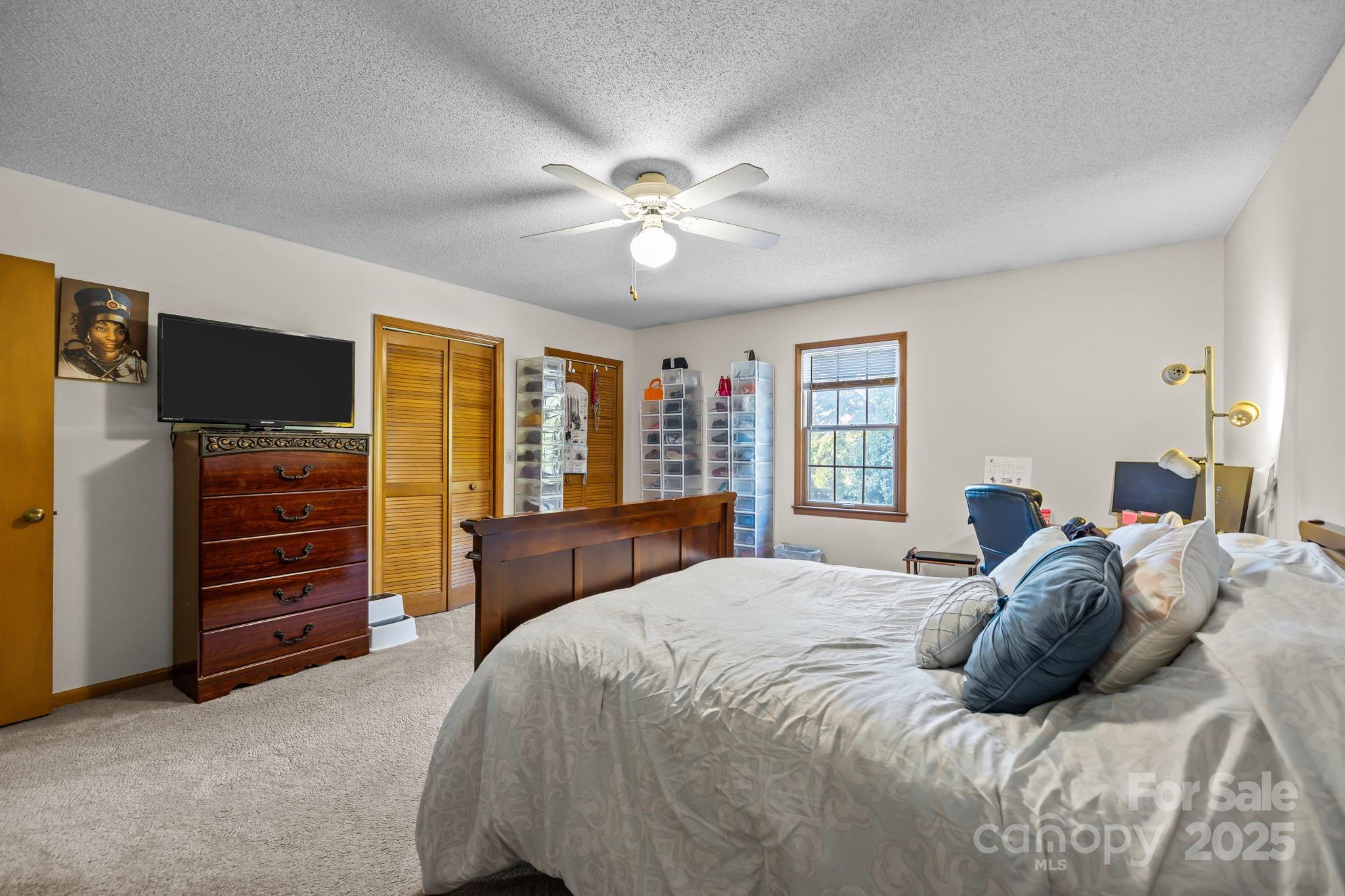 180 Glenwood Drive Property Photo 21