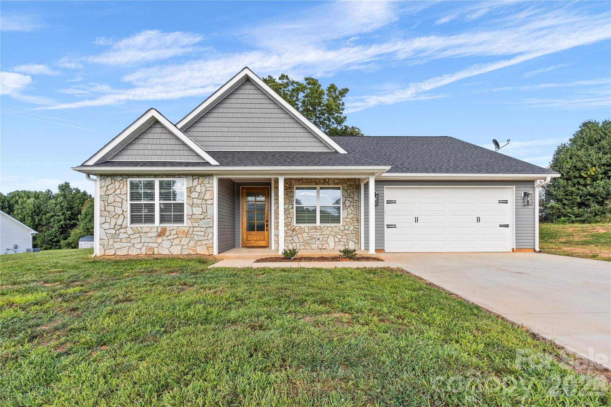 160 Tranquility Lane Property Photo 1