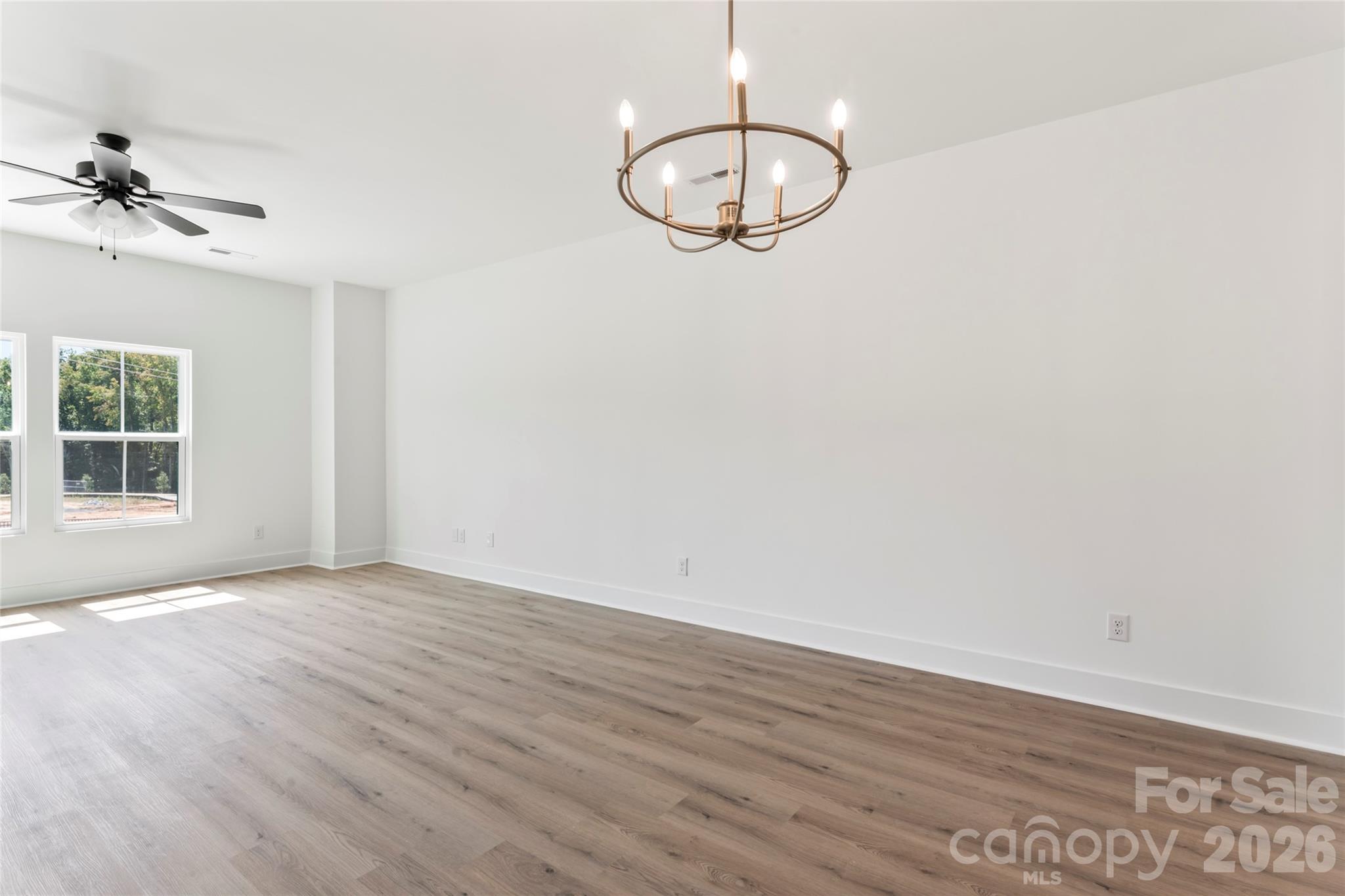 410 Bogue Drive 19 Property Photo 10
