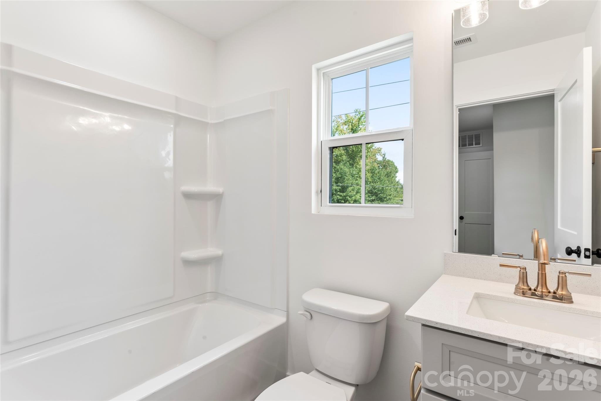 410 Bogue Drive 19 Property Photo 28