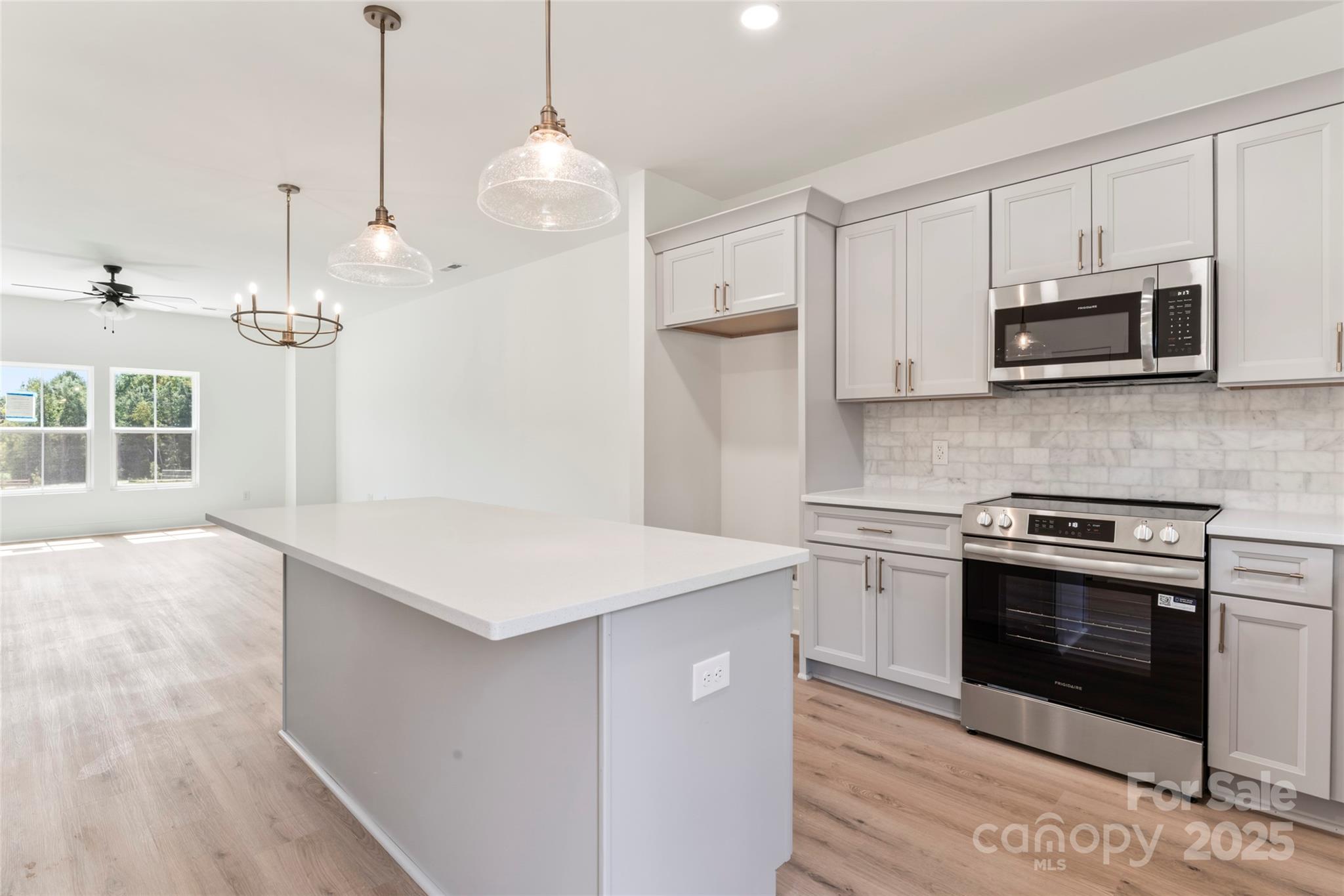 325 Yaupon Court 13 Property Photo 1