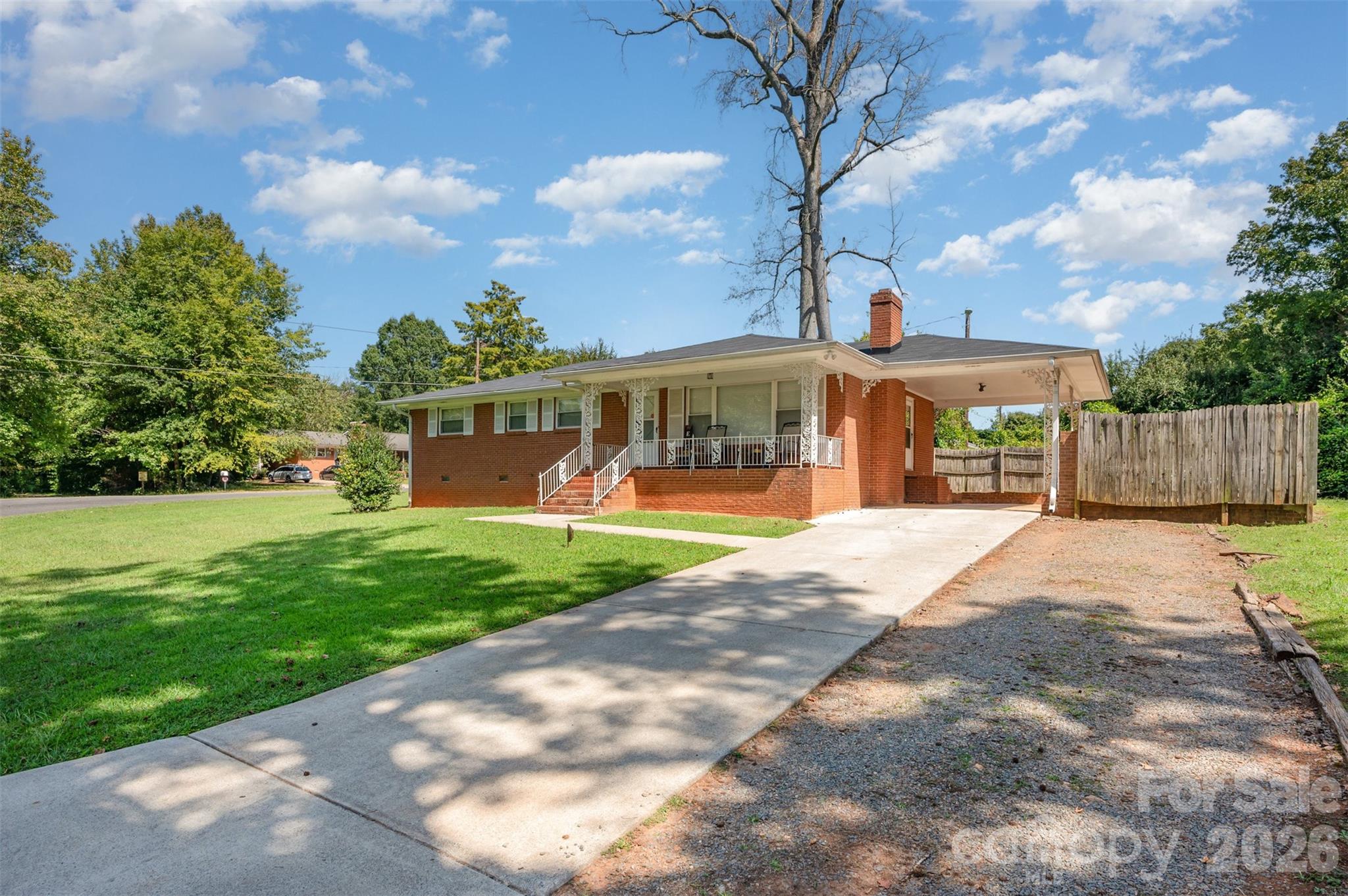 2885 Wright Avenue Property Photo 4