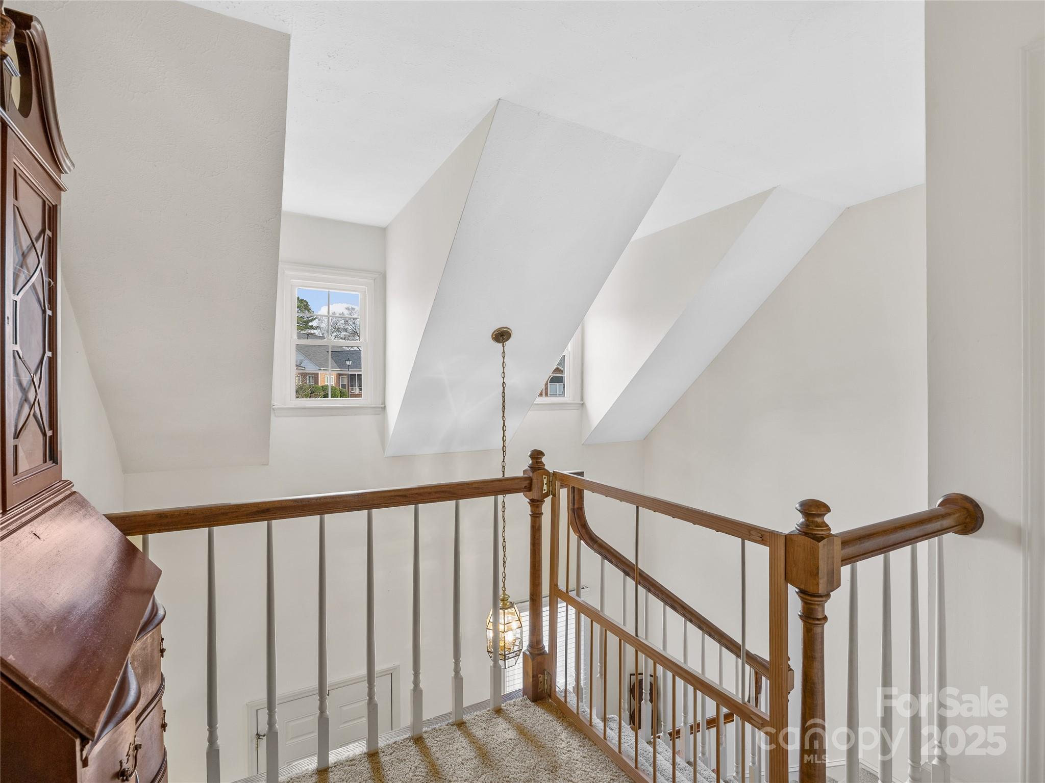 1981 Hamptonwood Road Property Photo 23
