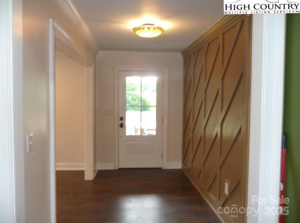 384 New River Heights 12 Property Photo 4