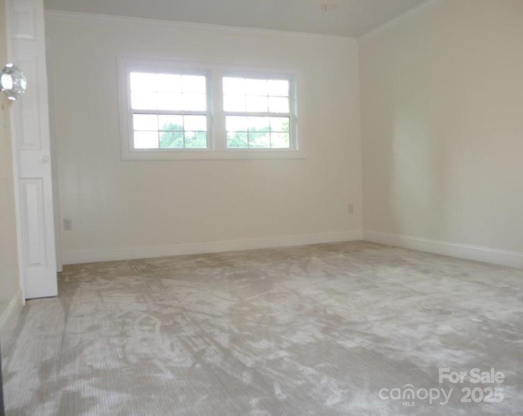 384 New River Heights 12 Property Photo 17