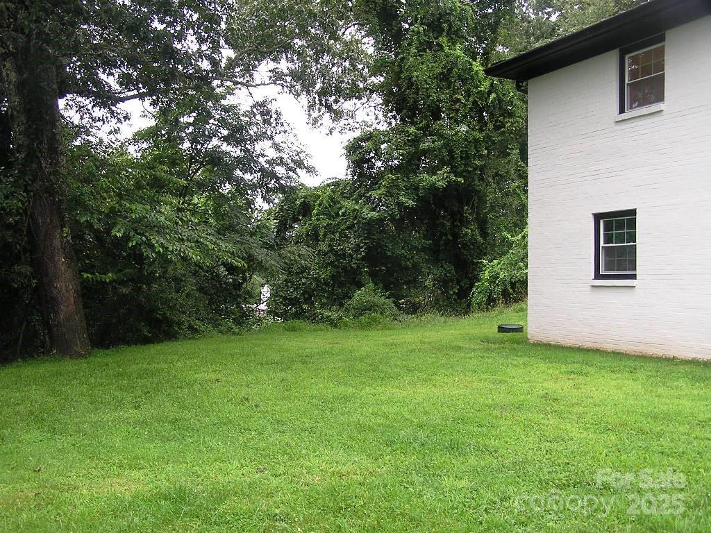 384 New River Heights 12 Property Photo 26