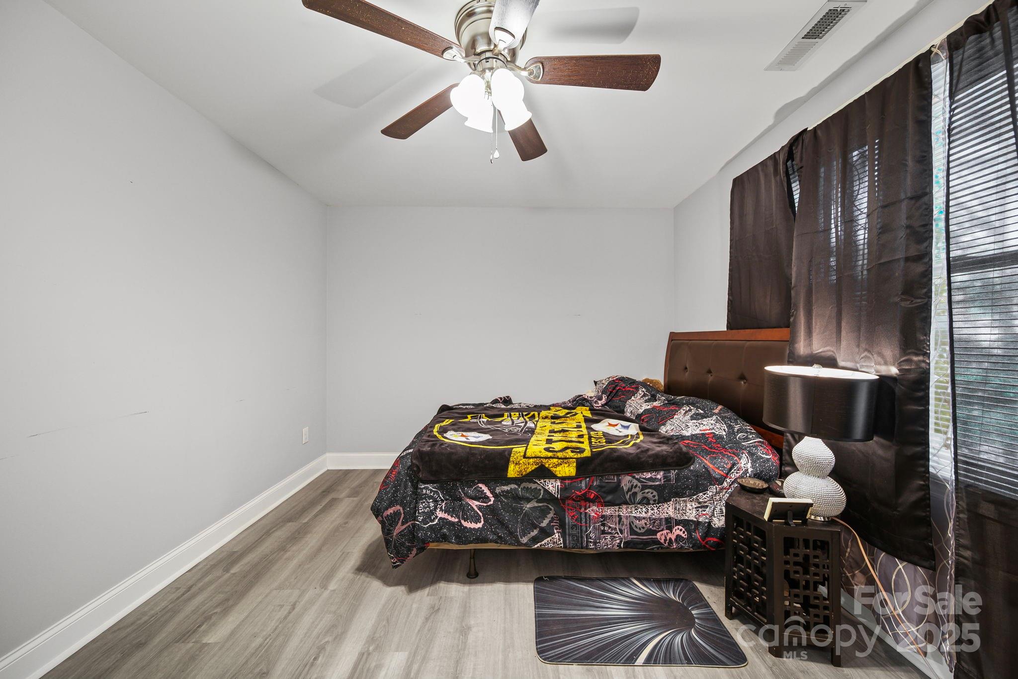 511 S Carolina Avenue Property Photo 22