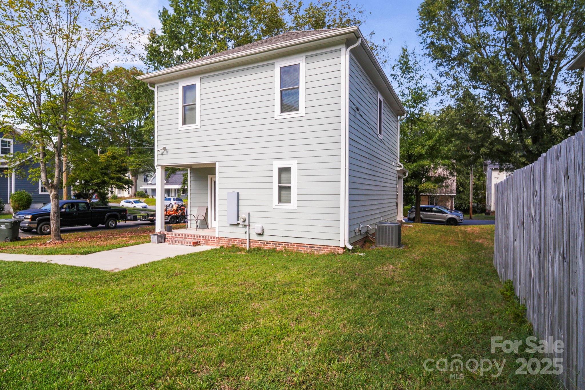 511 S Carolina Avenue Property Photo 34