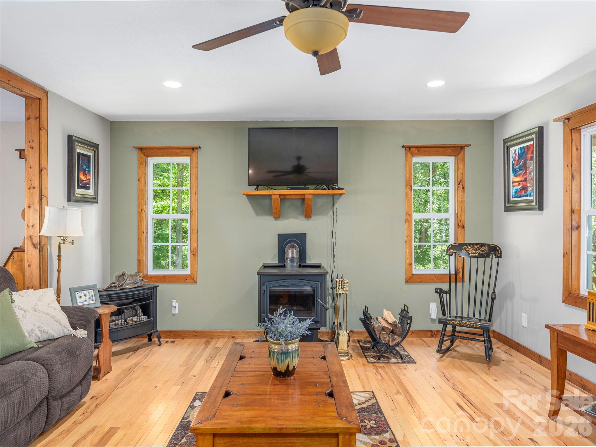 27 Little Roundtop Road Property Photo 9